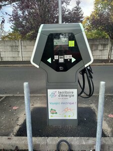 Borne de recharge - véhicules électriques