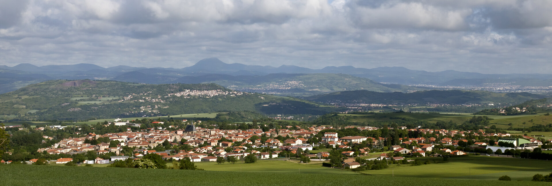 Rénovation Énergétique Vic le Comte (63) Puy-de-Dôme Auvergne-Rhône-Alpes.