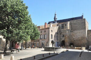 Enceinte et château fortifié