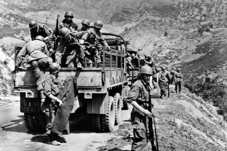Regard croisé franco-algérien – histoire et mémoire de la guerre d’Algérie 